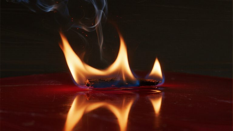 نیم نگاهی بر روانکارهای هیدرولیک ضد آتش